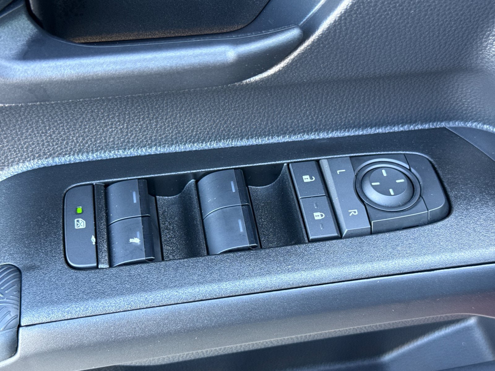 New 2026 Toyota 4Runner SR5 AWD/4WD image 51
