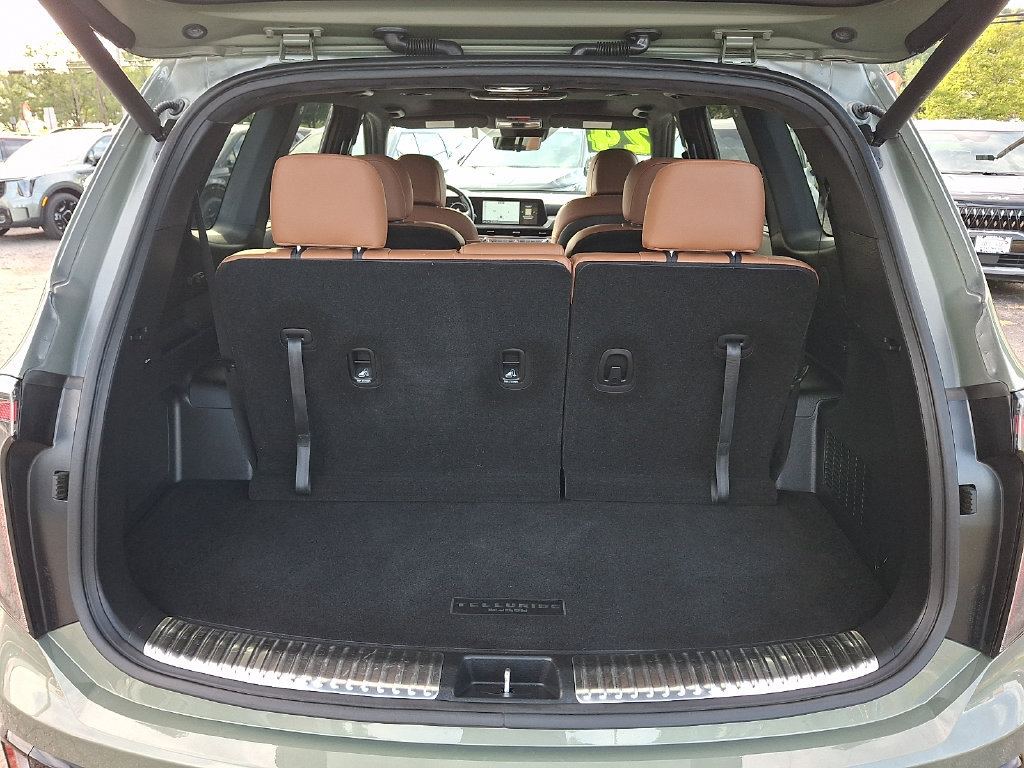 Certified 2024 Kia Telluride SX Prestige X-Line AWD/4WD image 33