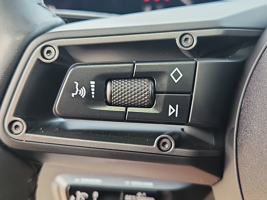 Certified 2025 Porsche Taycan image 21