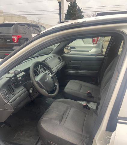 Used 2008 Ford Crown Victoria Police Interceptor RWD image 5
