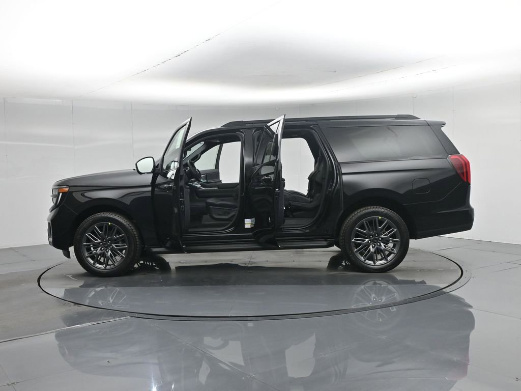 New 2026 Ford Expedition Max Platinum w/ Stealth Appearance Package image 37