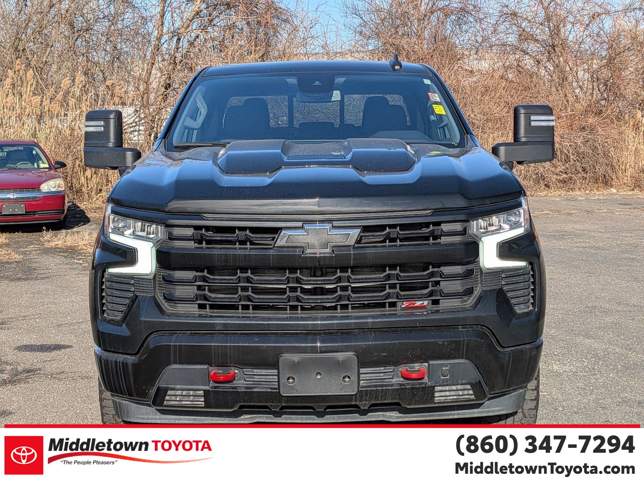 Used 2024 Chevrolet Silverado 1500 LT Trail Boss w/ Convenience Package II AWD/4WD image 8