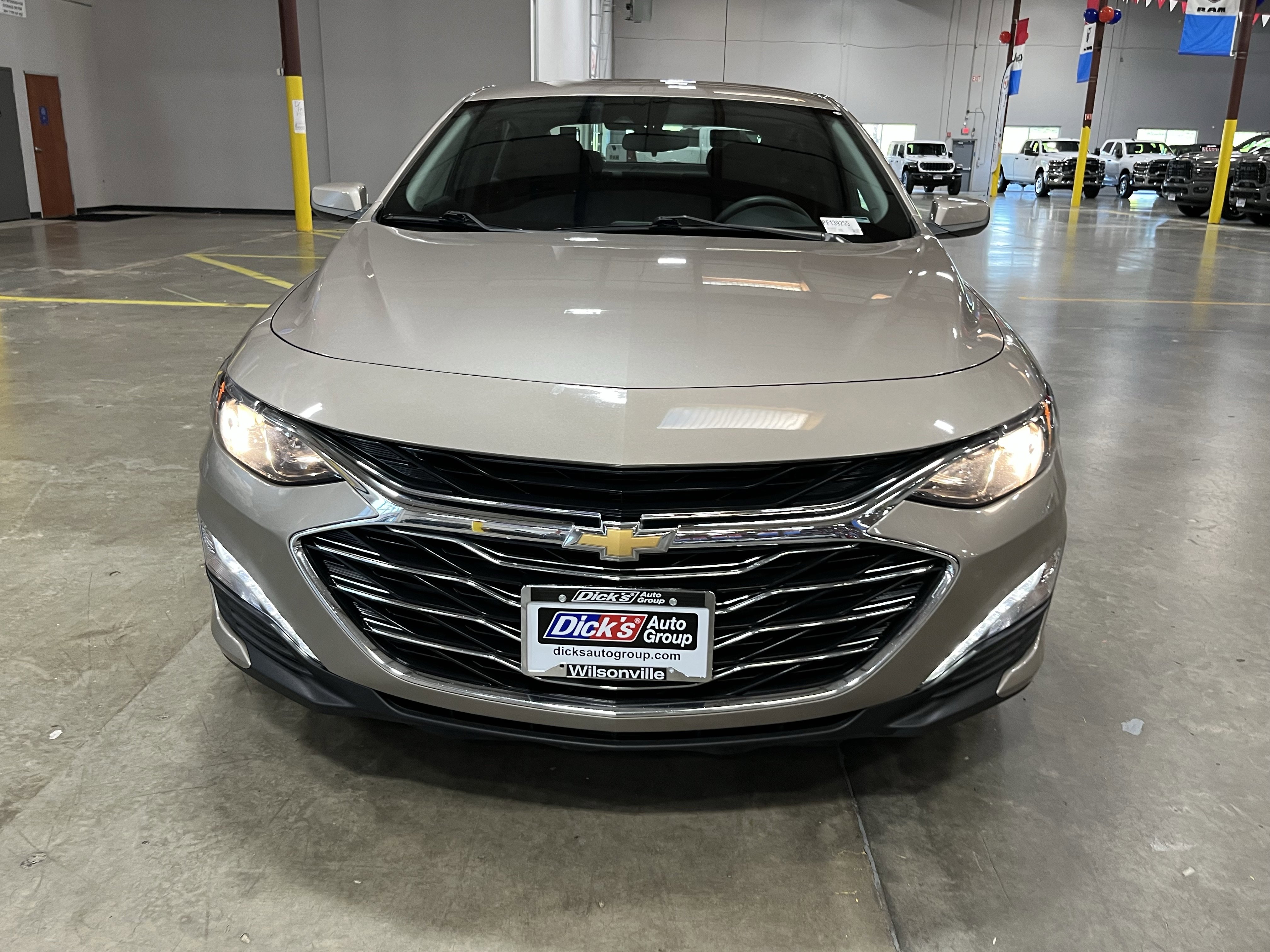 Used 2023 Chevrolet Malibu LT w/ Driver Confidence Package image 8