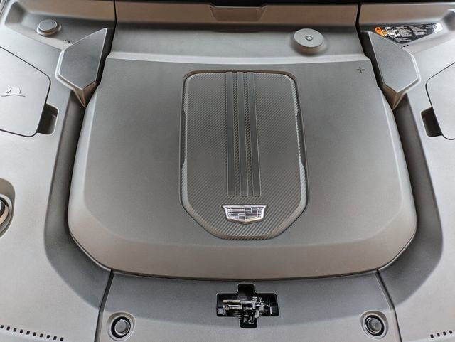 New 2026 Cadillac Lyriq V w/ LPO, Floor Liner Package image 27