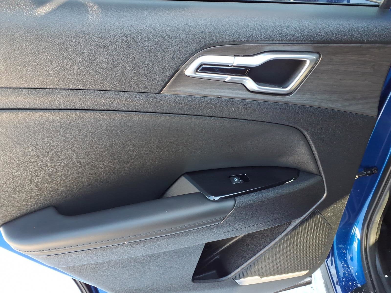 Used 2023 Kia Sportage X-Line image 7