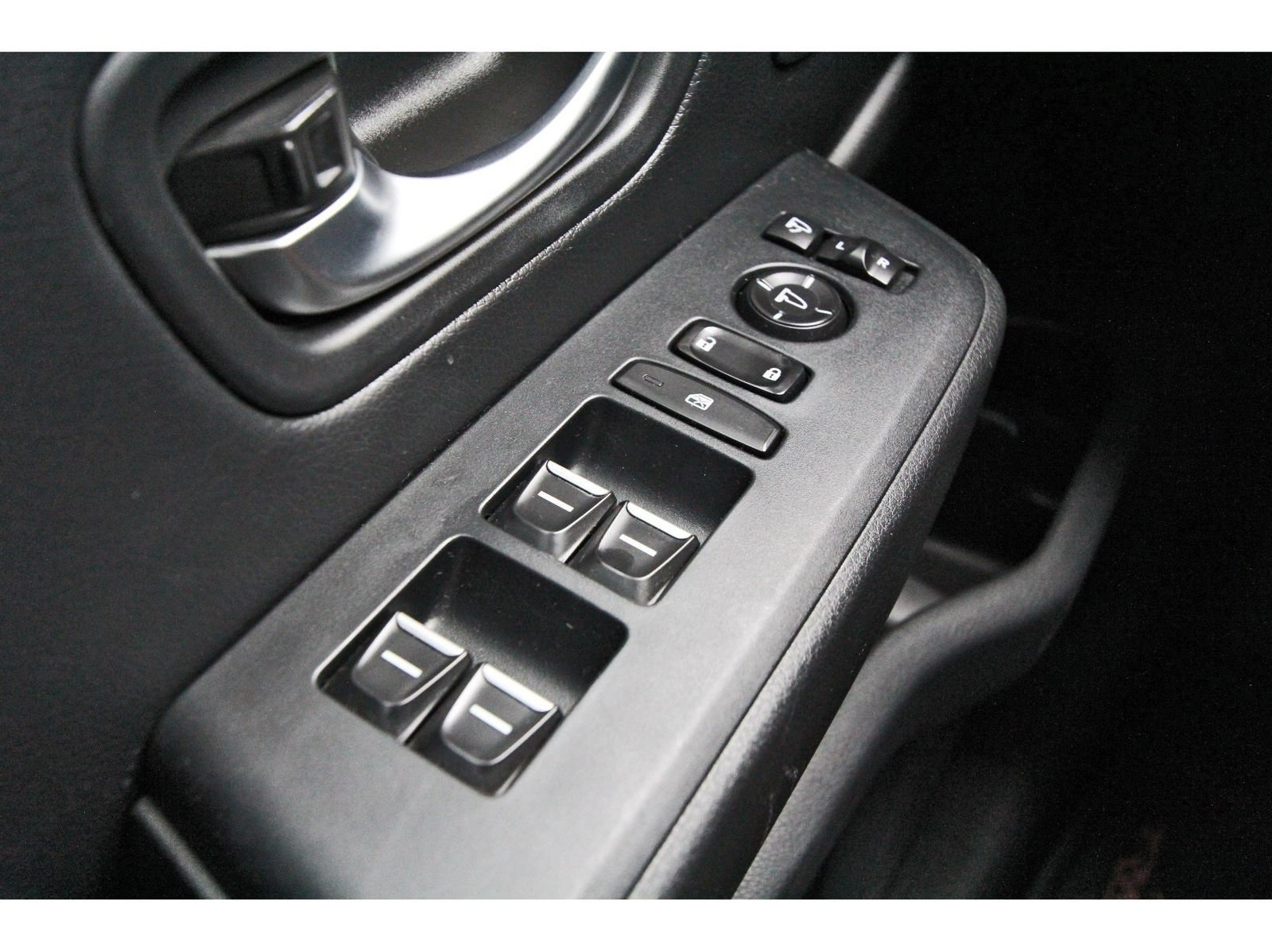 Used 2024 Honda Pilot TrailSport image 21