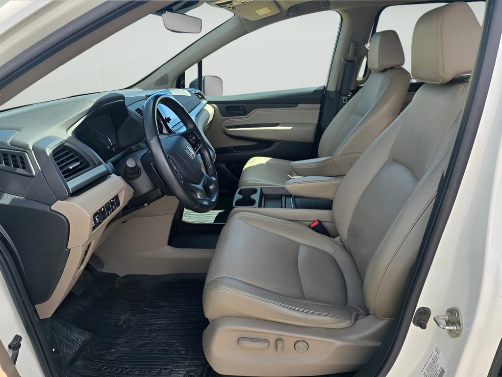 Used 2019 Honda Odyssey Touring image 9