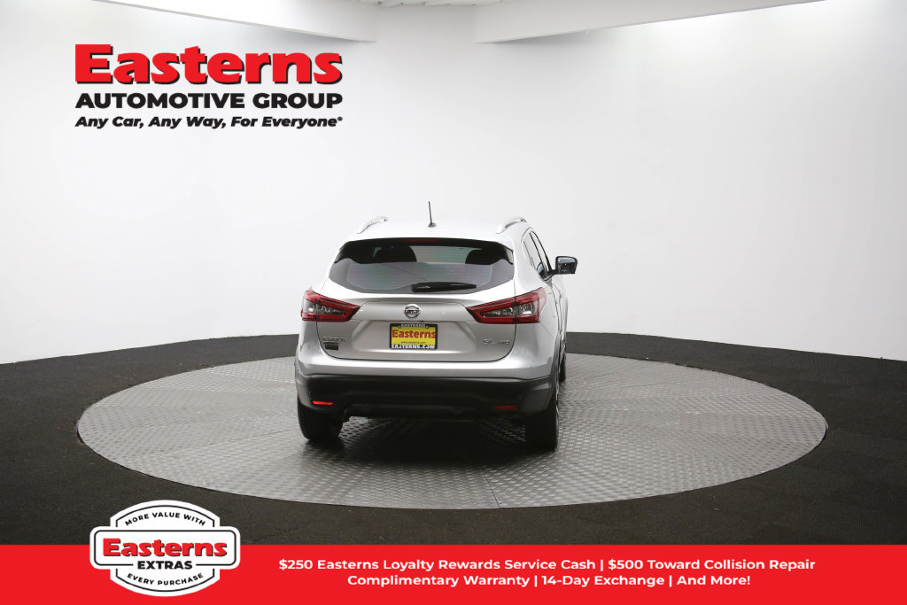 Used 2022 Nissan Rogue Sport SL w/ Premium Package AWD/4WD image 38