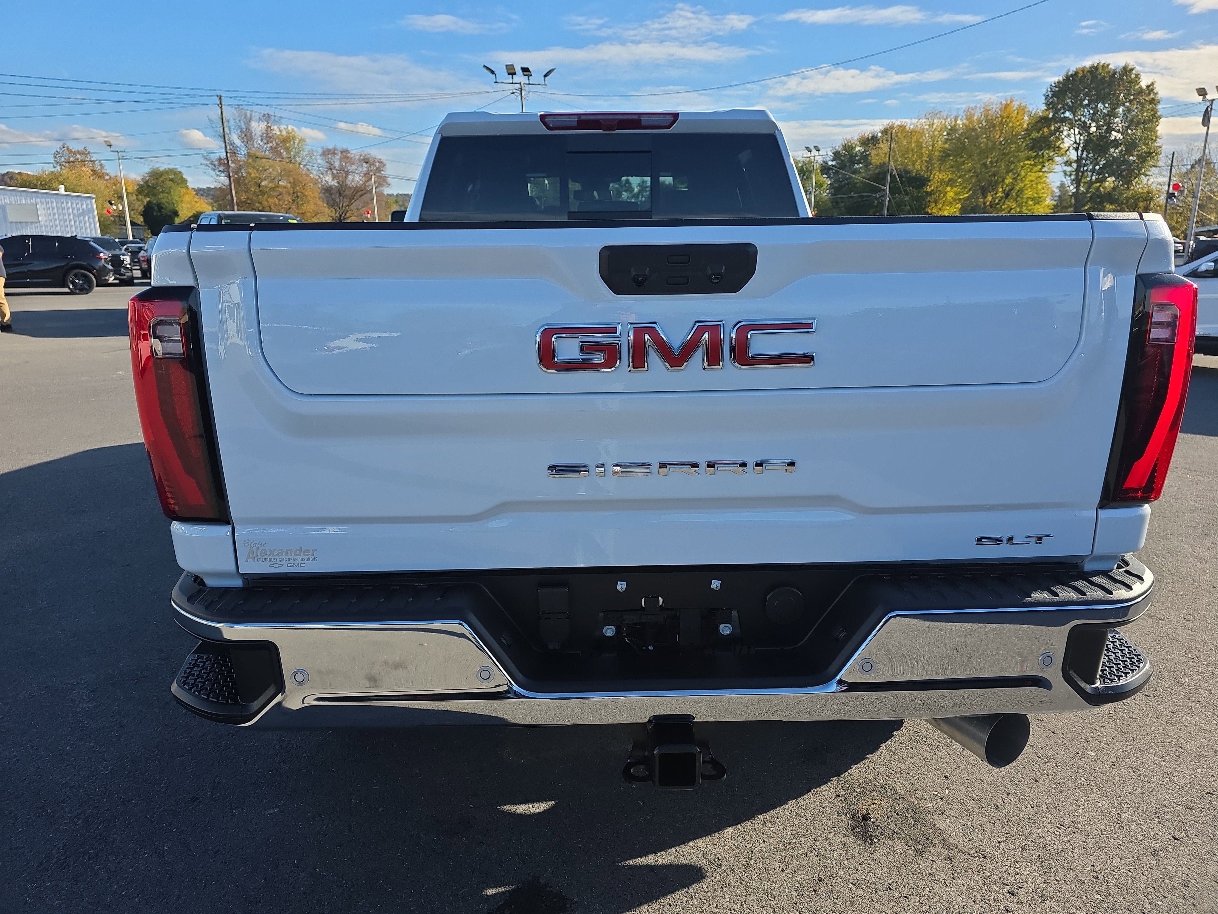 New 2026 GMC Sierra 2500 SLT w/ SLT Convenience Package image 4