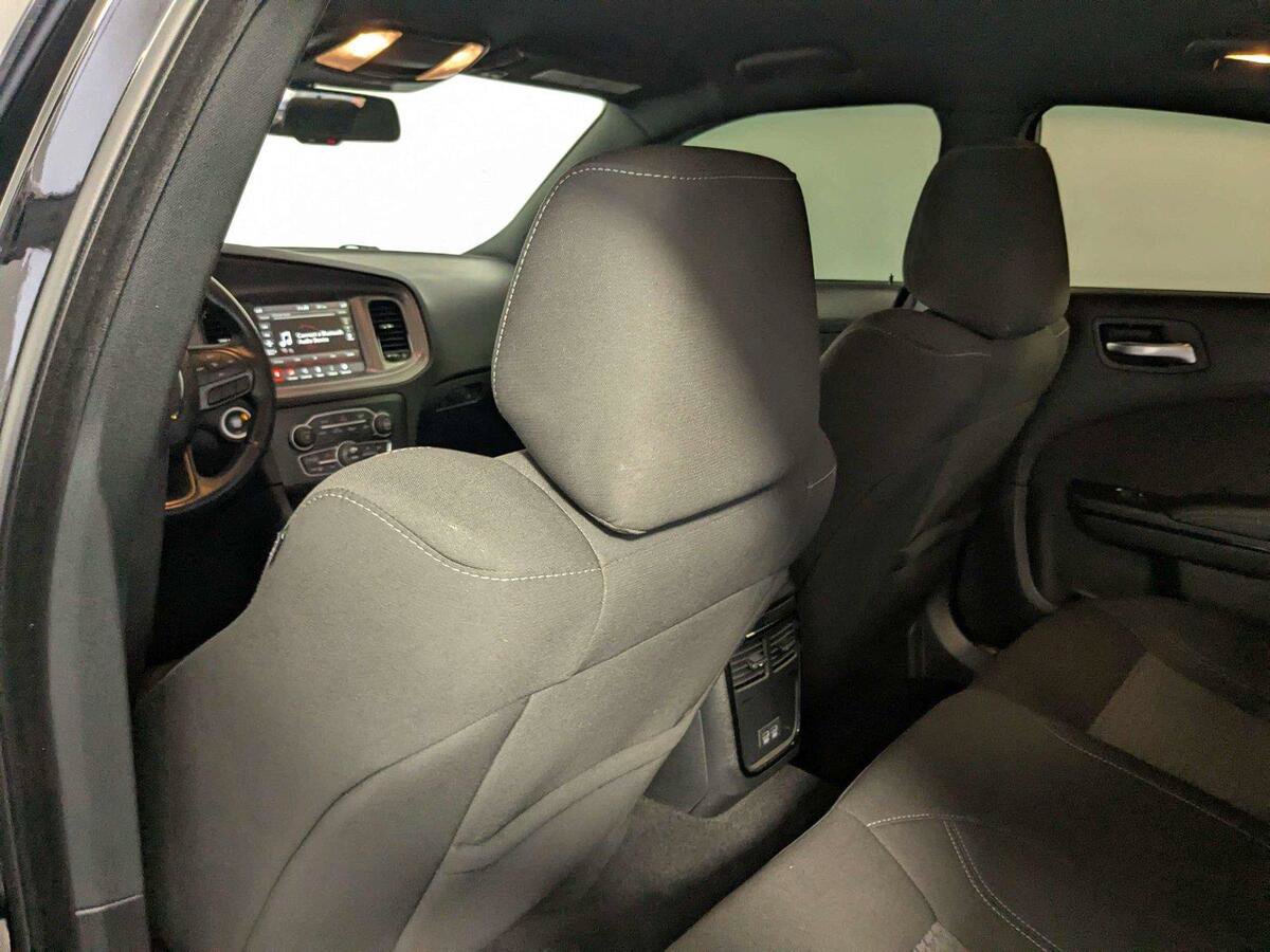 Used 2023 Dodge Charger SXT w/ Blacktop Package AWD/4WD image 34