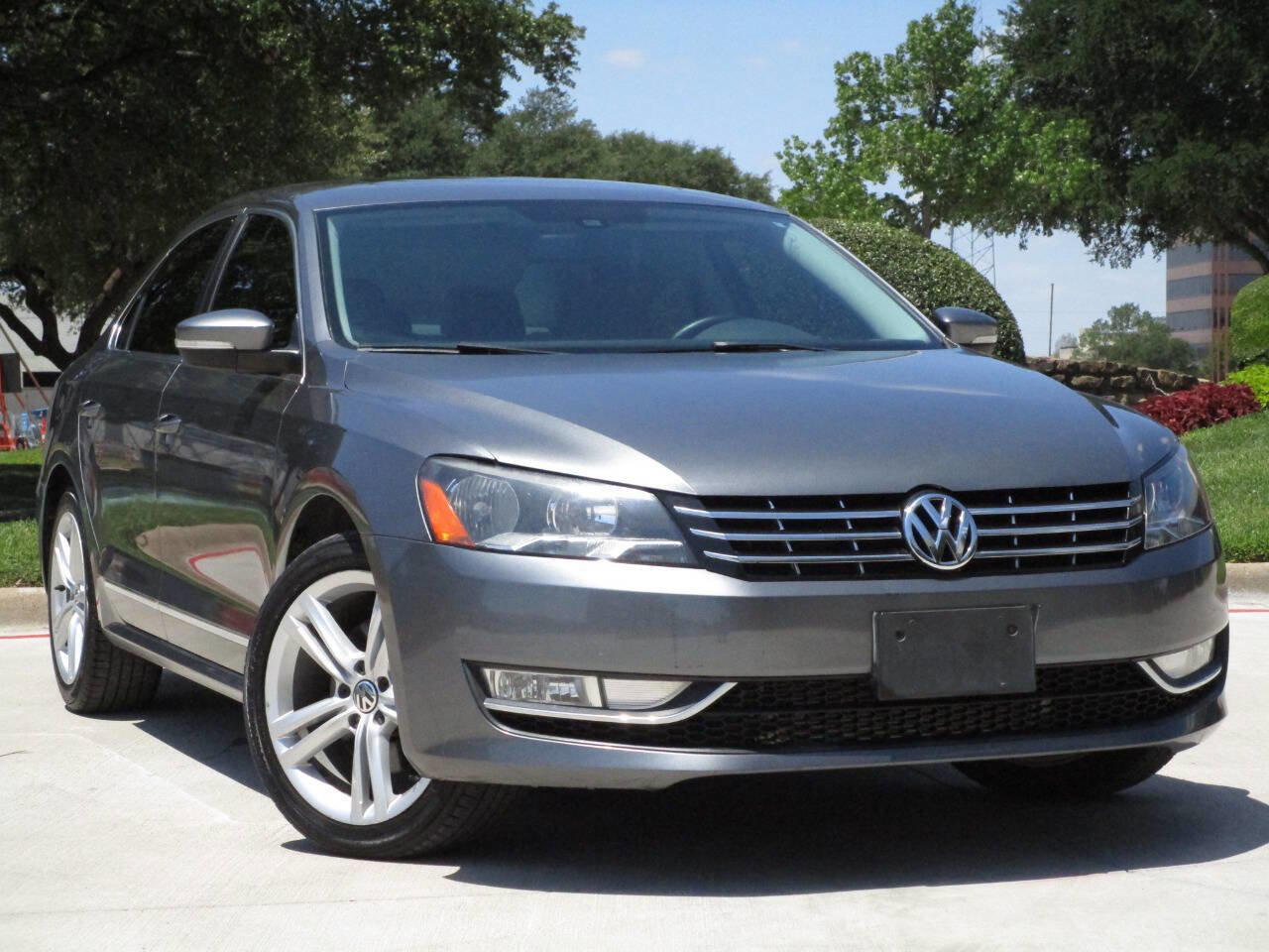 Used 2014 Volkswagen Passat TDI SEL Premium
