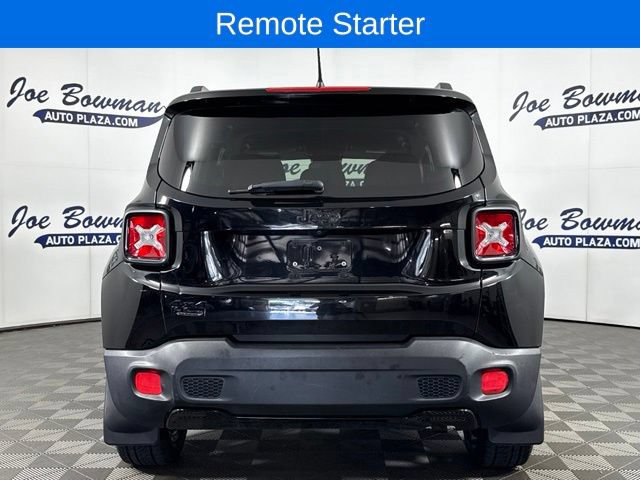 Used 2017 Jeep Renegade Altitude AWD/4WD image 8