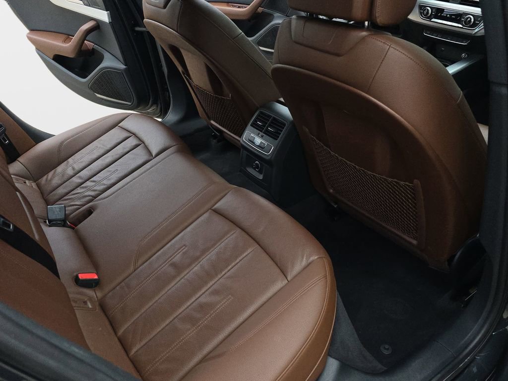 Used 2018 Audi A4 2.0T Ultra Premium Plus w/ Premium Plus Package FWD image 13