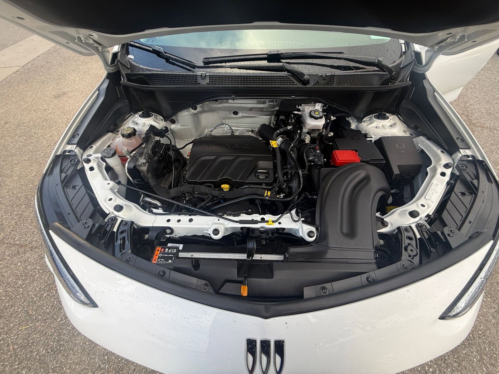 Used 2025 Buick Encore GX Preferred image 28