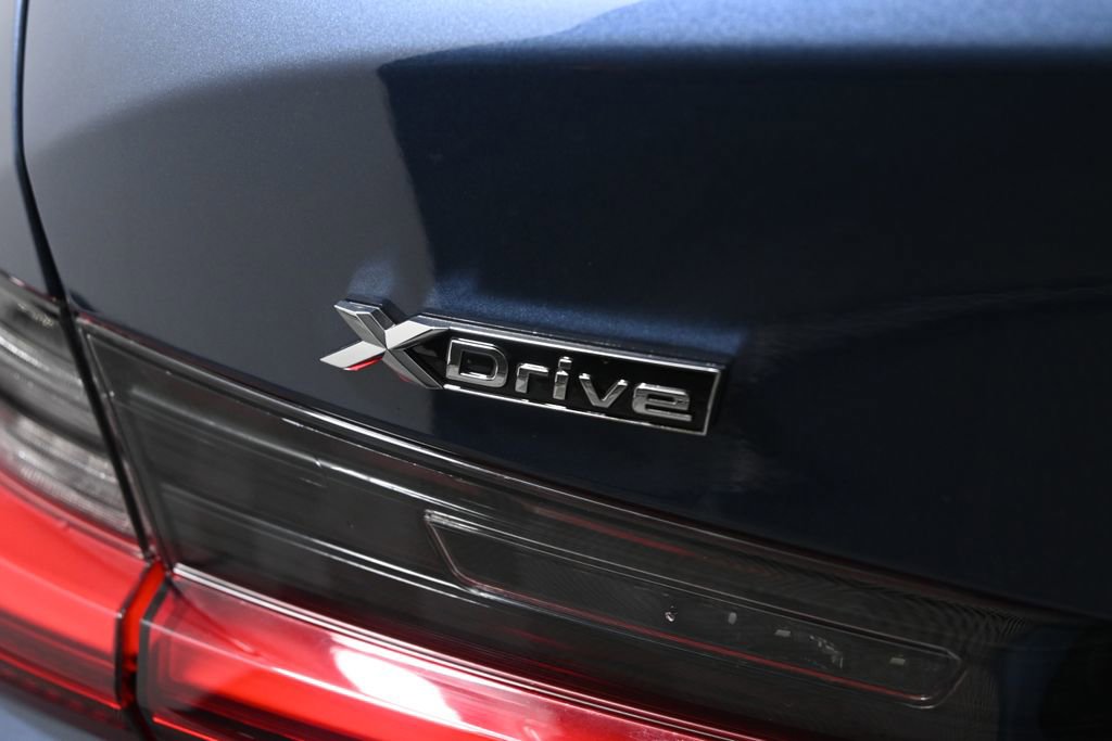 Used 2026 BMW 330i xDrive Sedan w/ Convenience Package image 41