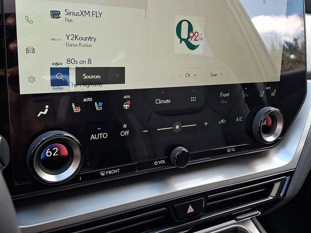 Used 2025 Lexus TX 350 AWD w/ Technology Package image 18