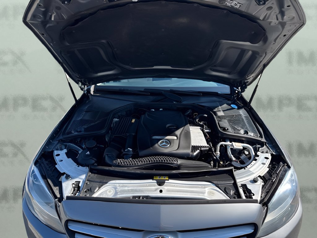 Used 2018 Mercedes-Benz C 300 Sedan image 25