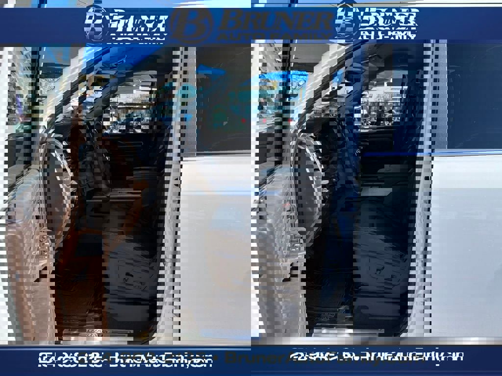 New 2026 RAM 3500 Longhorn image 12