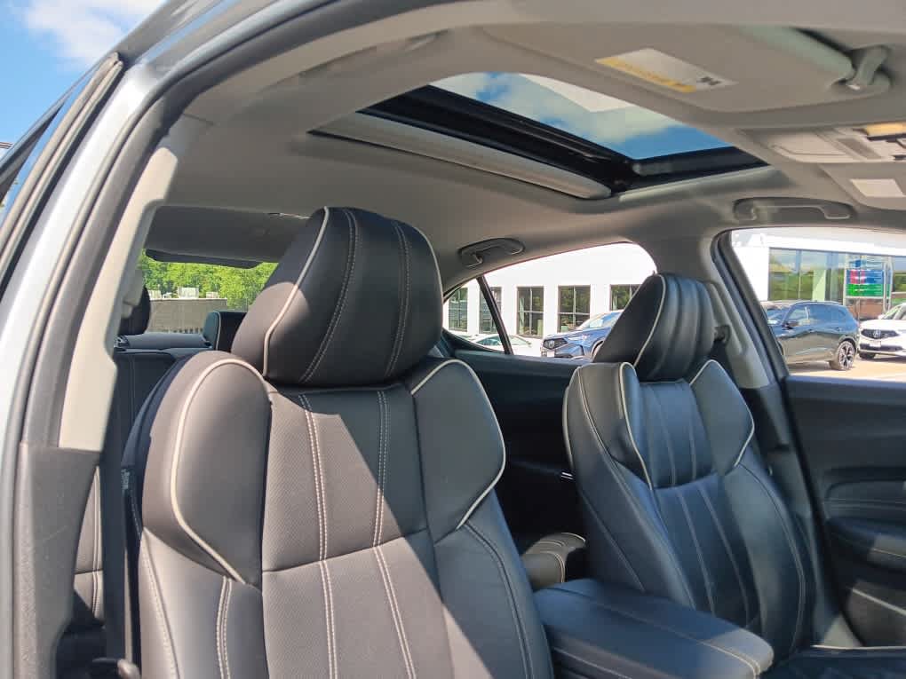 Used 2019 Acura TLX w/ Technology Package FWD image 16