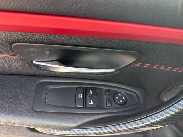 Used 2015 BMW 435i Coupe w/ Technology Package RWD image 9