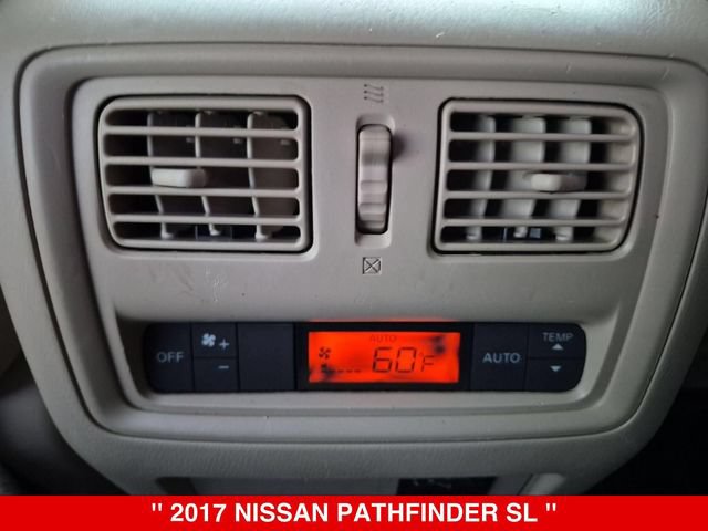 Used 2017 Nissan Pathfinder SL w/ SL Premium Package AWD/4WD image 31