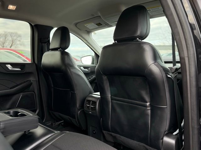 Used 2023 Ford Escape SE image 21