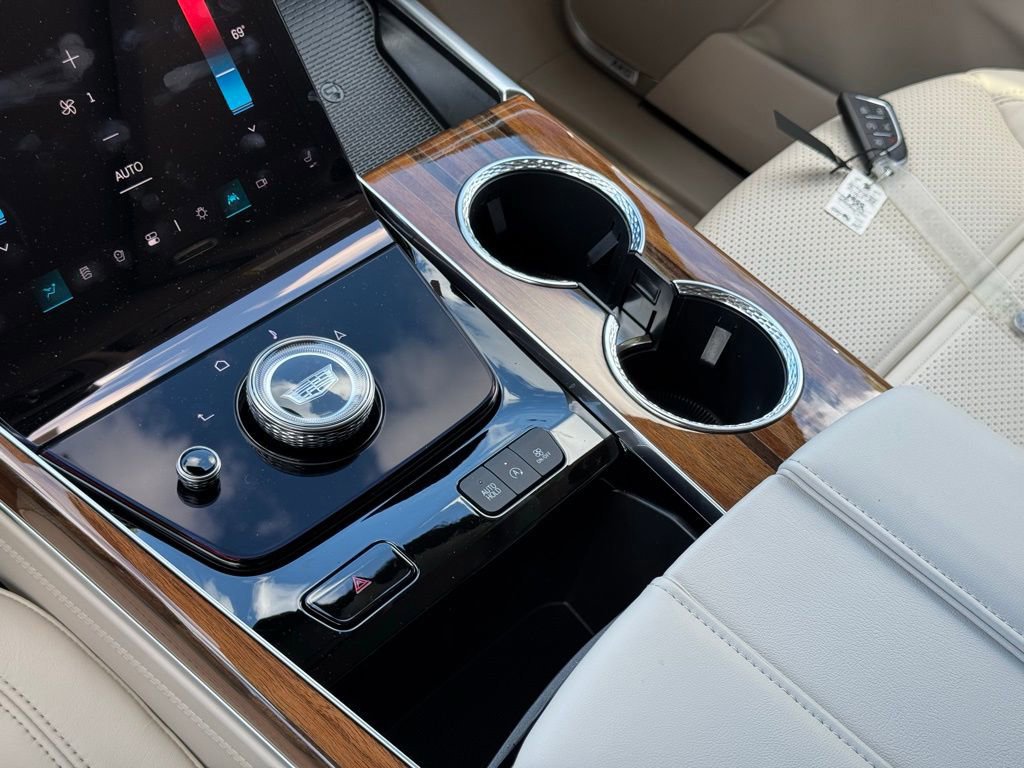 New 2025 Cadillac Escalade Sport Platinum image 30