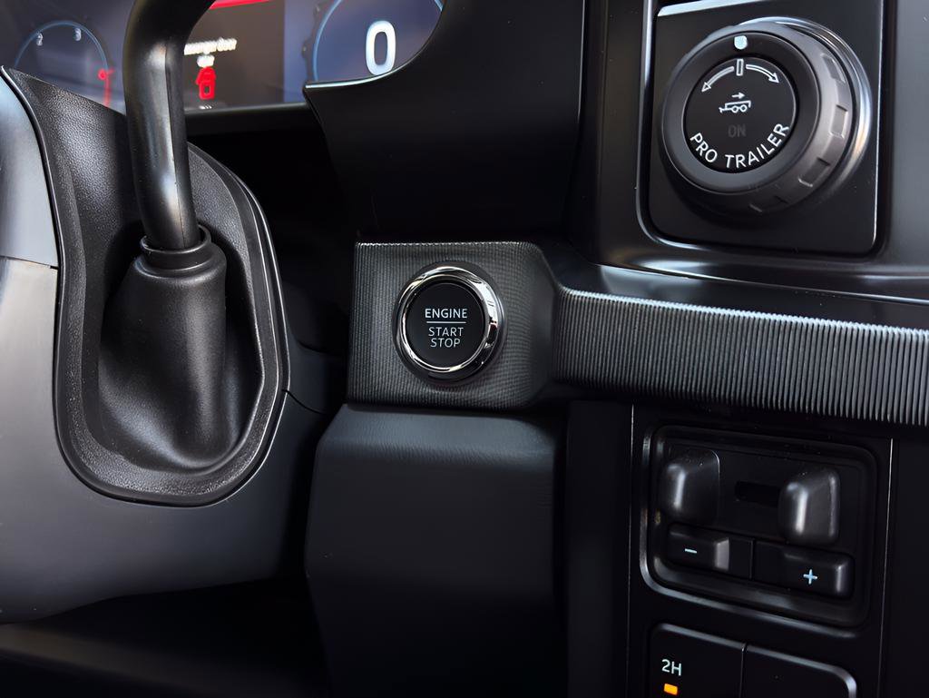 Used 2026 Ford F450 Platinum w/ FX4 Off-Road Package image 24