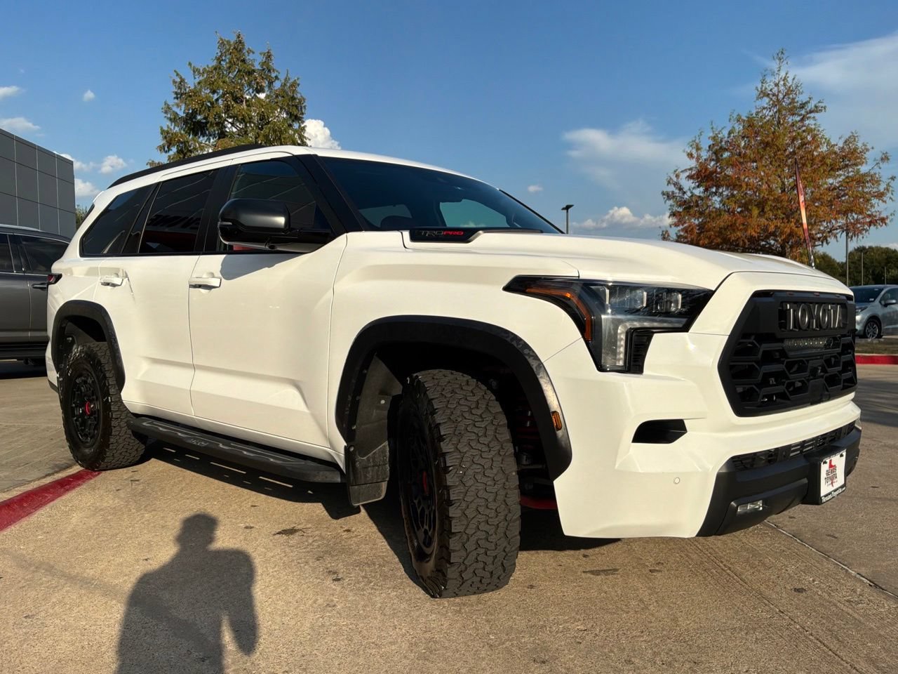 Used 2024 Toyota Sequoia TRD Pro AWD/4WD image 4