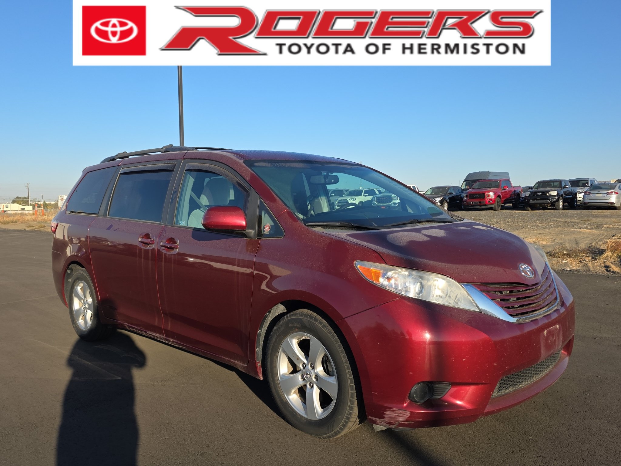 Used 2015 Toyota Sienna LE