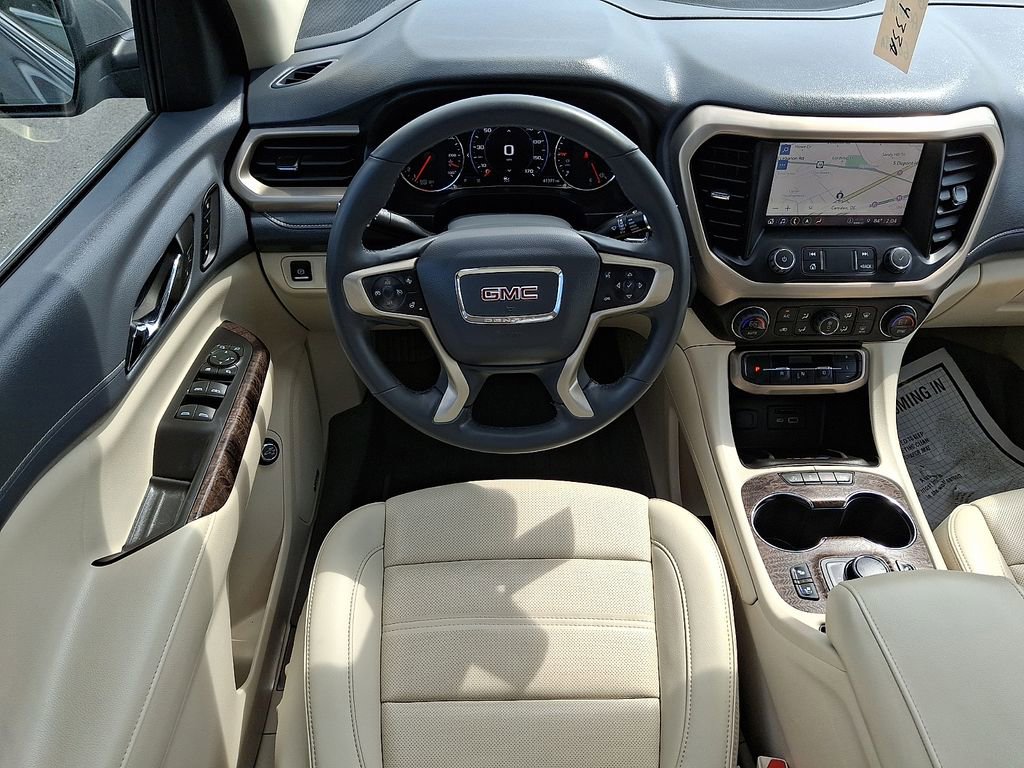 Used 2023 GMC Acadia Denali w/ Denali Ultimate Package image 13