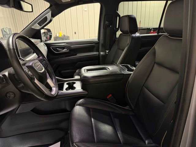 Used 2023 GMC Yukon XL SLT w/ SLT Premium Package AWD/4WD image 13