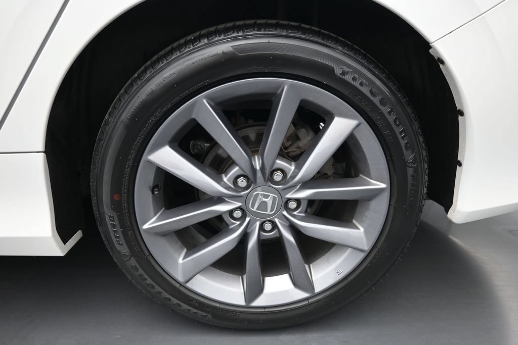 Used 2019 Honda Civic EX image 27