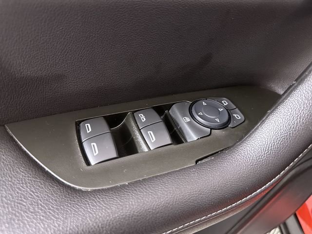 Used 2025 Chevrolet Blazer LT AWD/4WD image 24