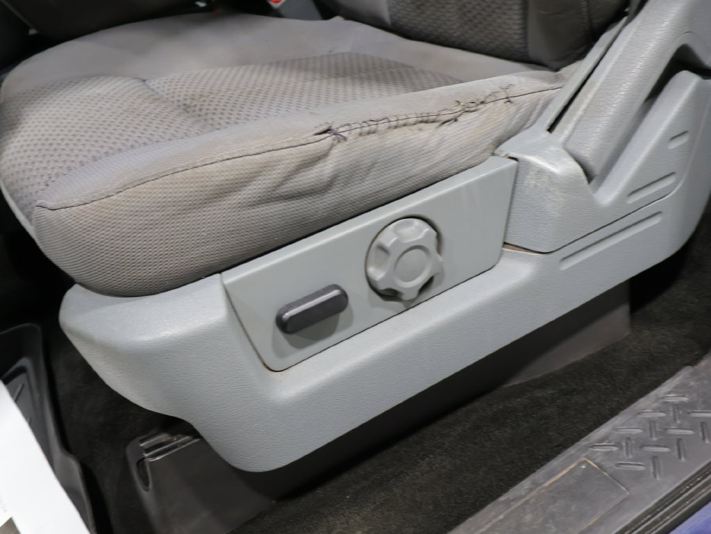 Used 2013 Ford F150 XLT w/ XLT Chrome Pkg AWD/4WD image 20