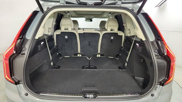 New 2026 Volvo XC90 B6 Ultra w/ Protection Package AWD/4WD image 45