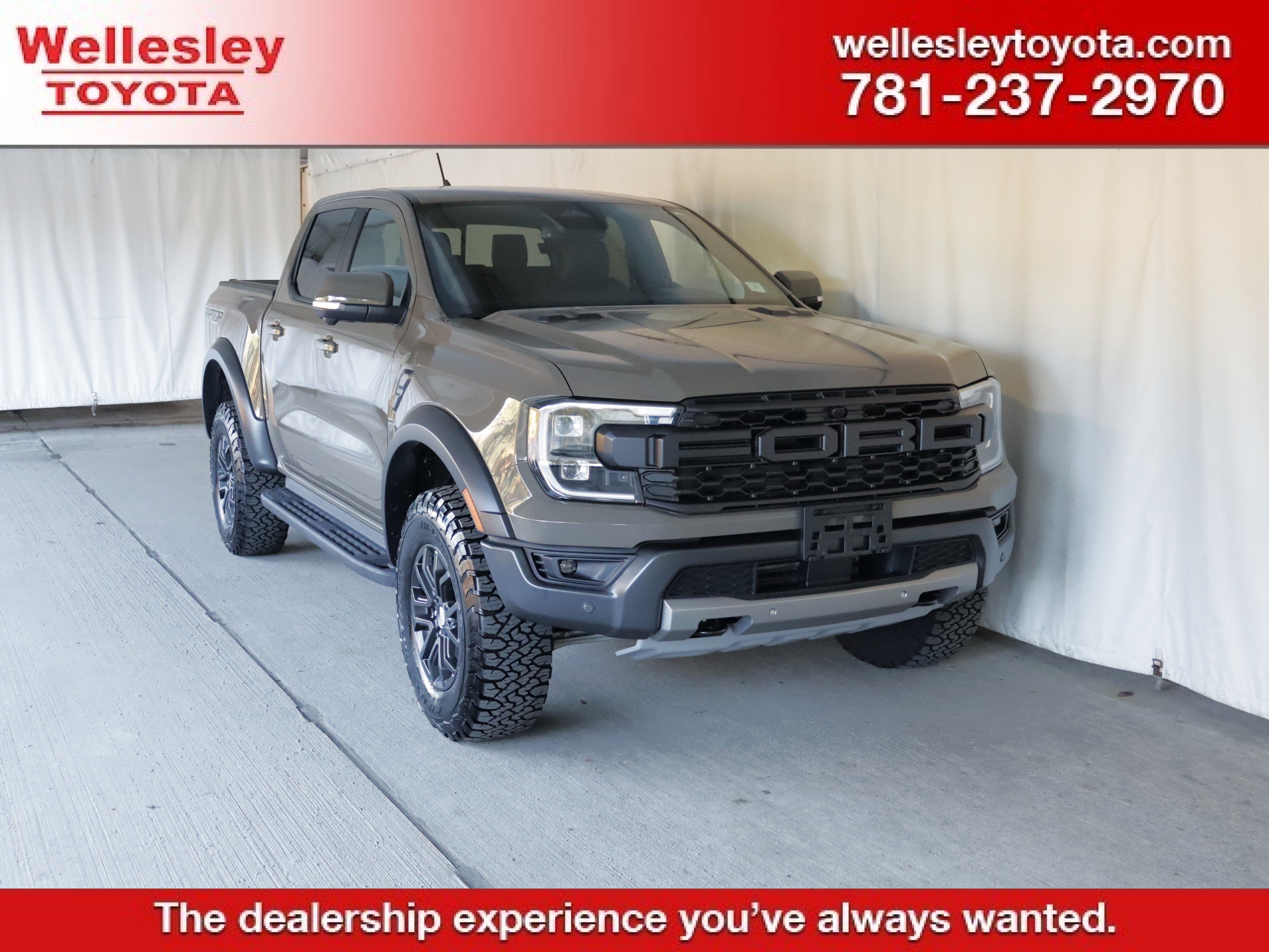 Used 2025 Ford Ranger Raptor AWD/4WD image 1