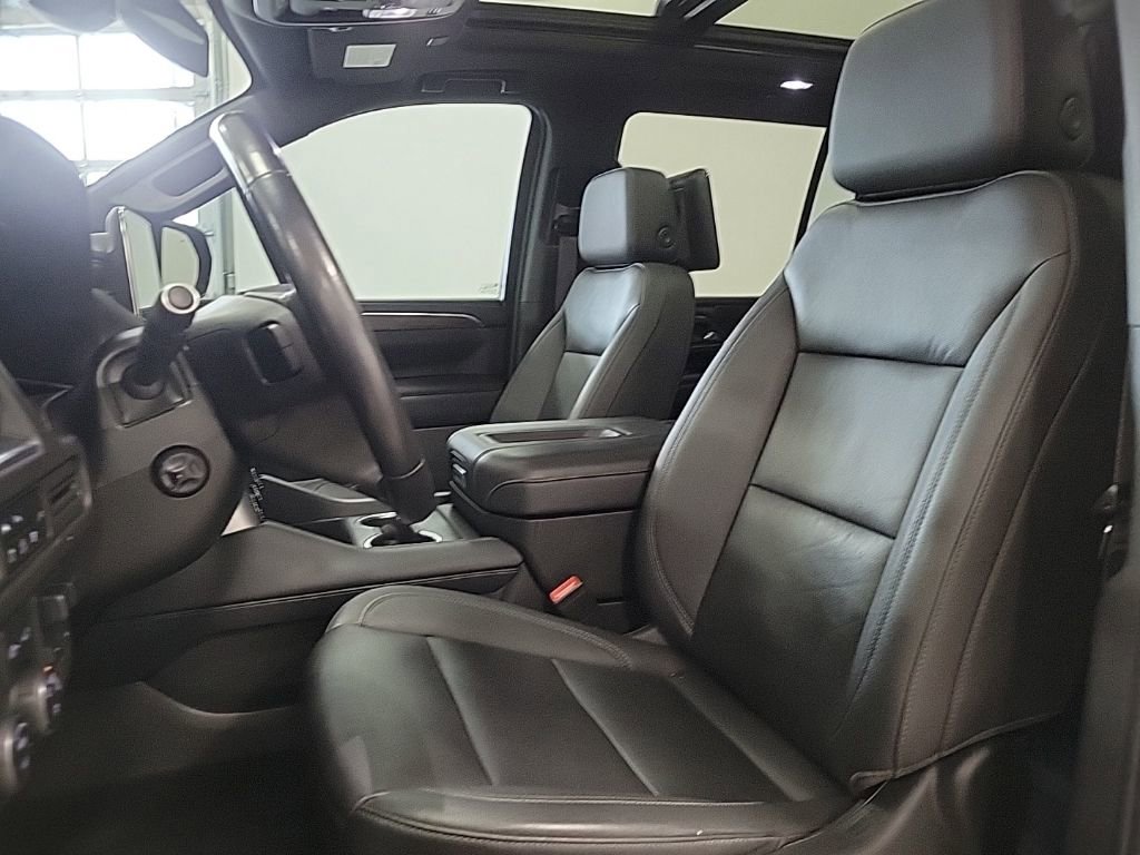 Used 2022 Chevrolet Tahoe Z71 w/ Off-Road Capability Package image 9