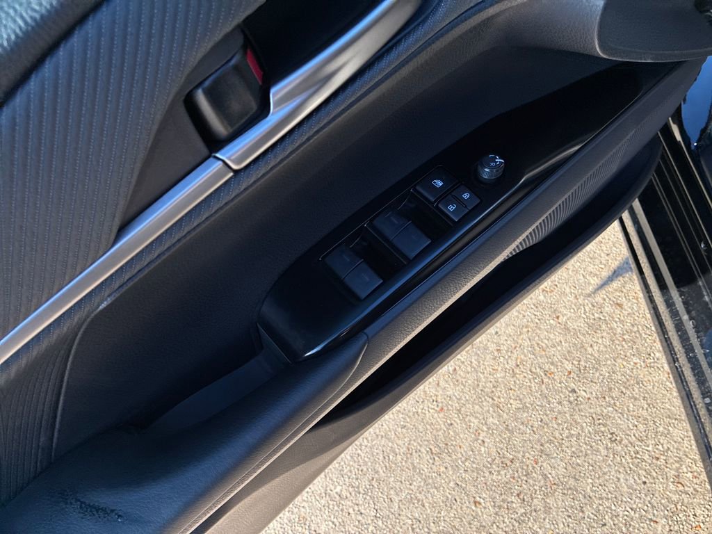 New 2026 Toyota Camry SE image 13