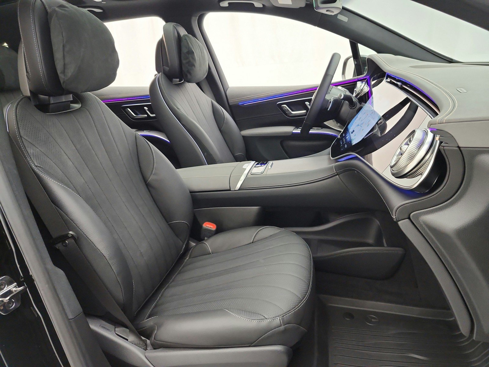 New 2026 Mercedes-Benz EQS 400 4MATIC SUV image 14