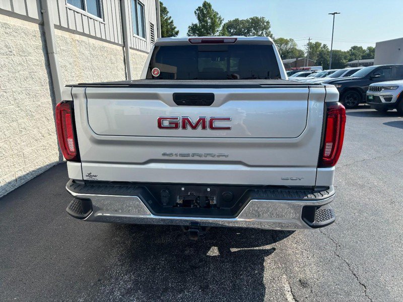 Used 2021 GMC Sierra 1500 SLT w/ SLT Premium Package AWD/4WD image 4