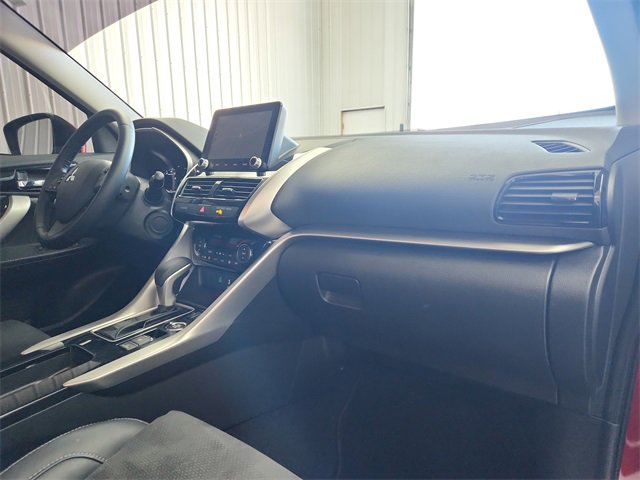 Used 2022 Mitsubishi Eclipse Cross SE image 37