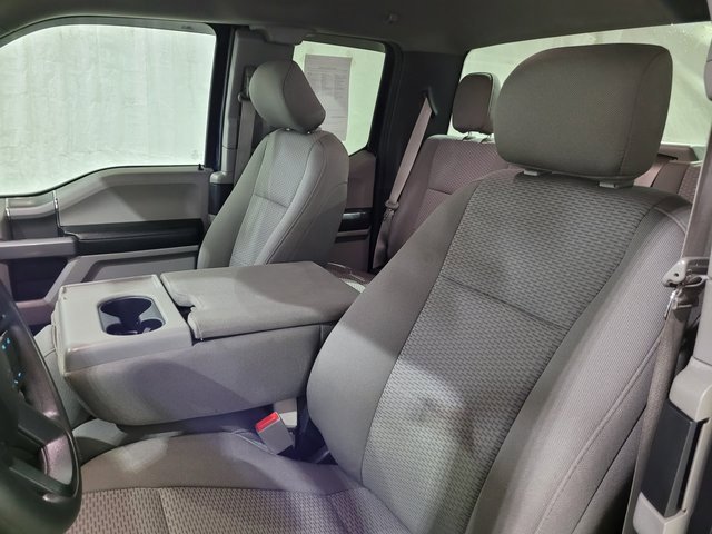 Used 2019 Ford F150 XLT w/ XTR Package image 32