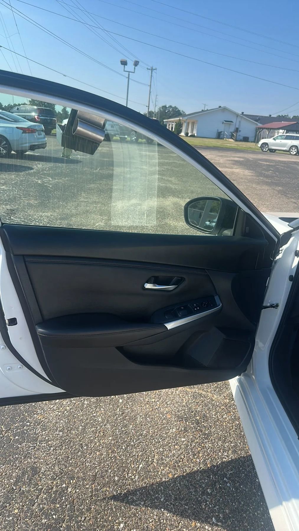 Used 2023 Nissan Sentra SR w/ Midnight Edition Package image 10