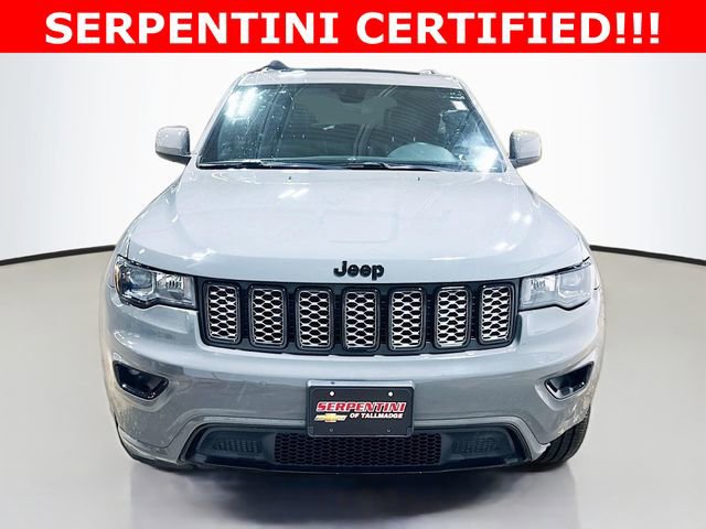 Used 2019 Jeep Grand Cherokee Altitude image 3