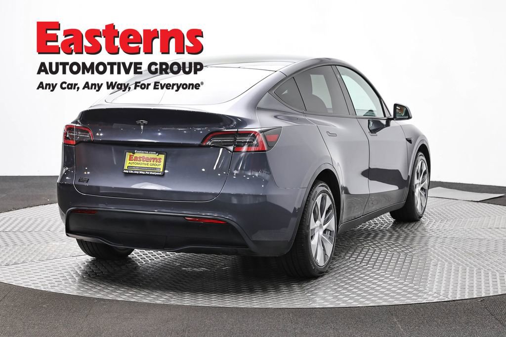 Used 2021 Tesla Model Y Long Range AWD/4WD image 5
