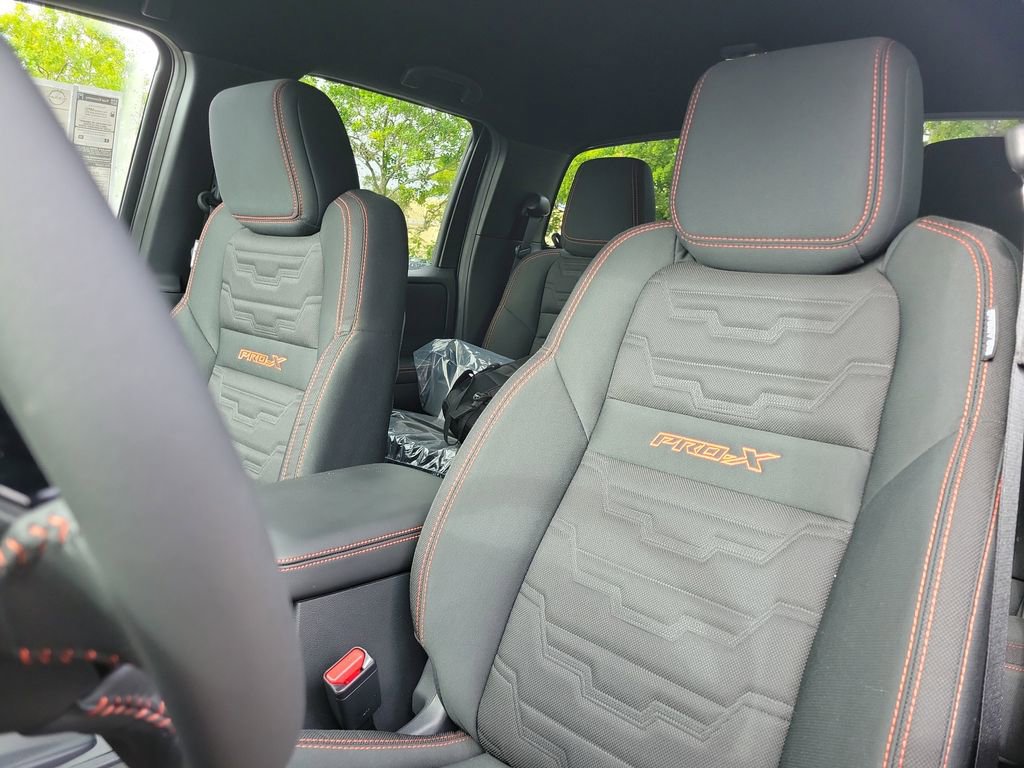 New 2026 Nissan Frontier Pro-X w/ Pro-X Convenience Package image 25