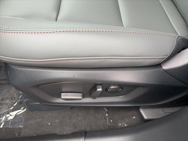 New 2026 Ford Explorer Active image 18