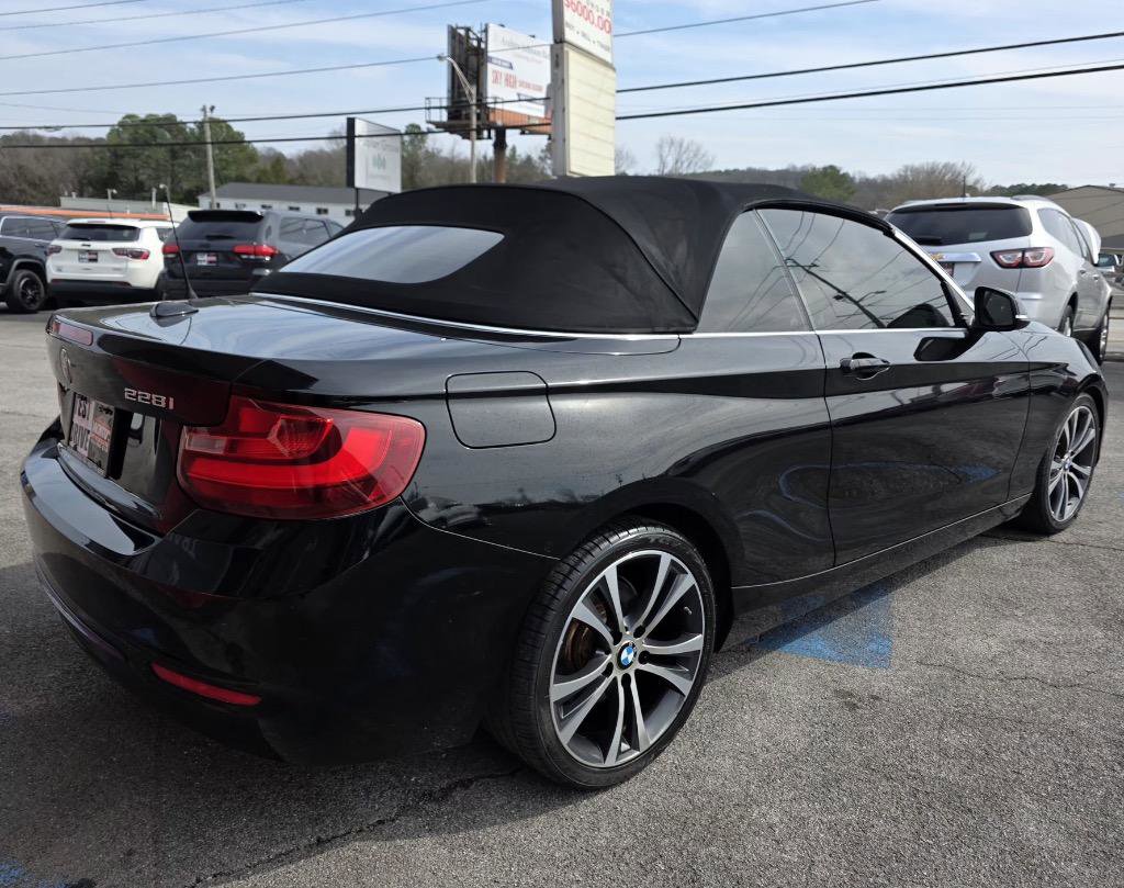 Used 2015 BMW 228i Convertible image 5