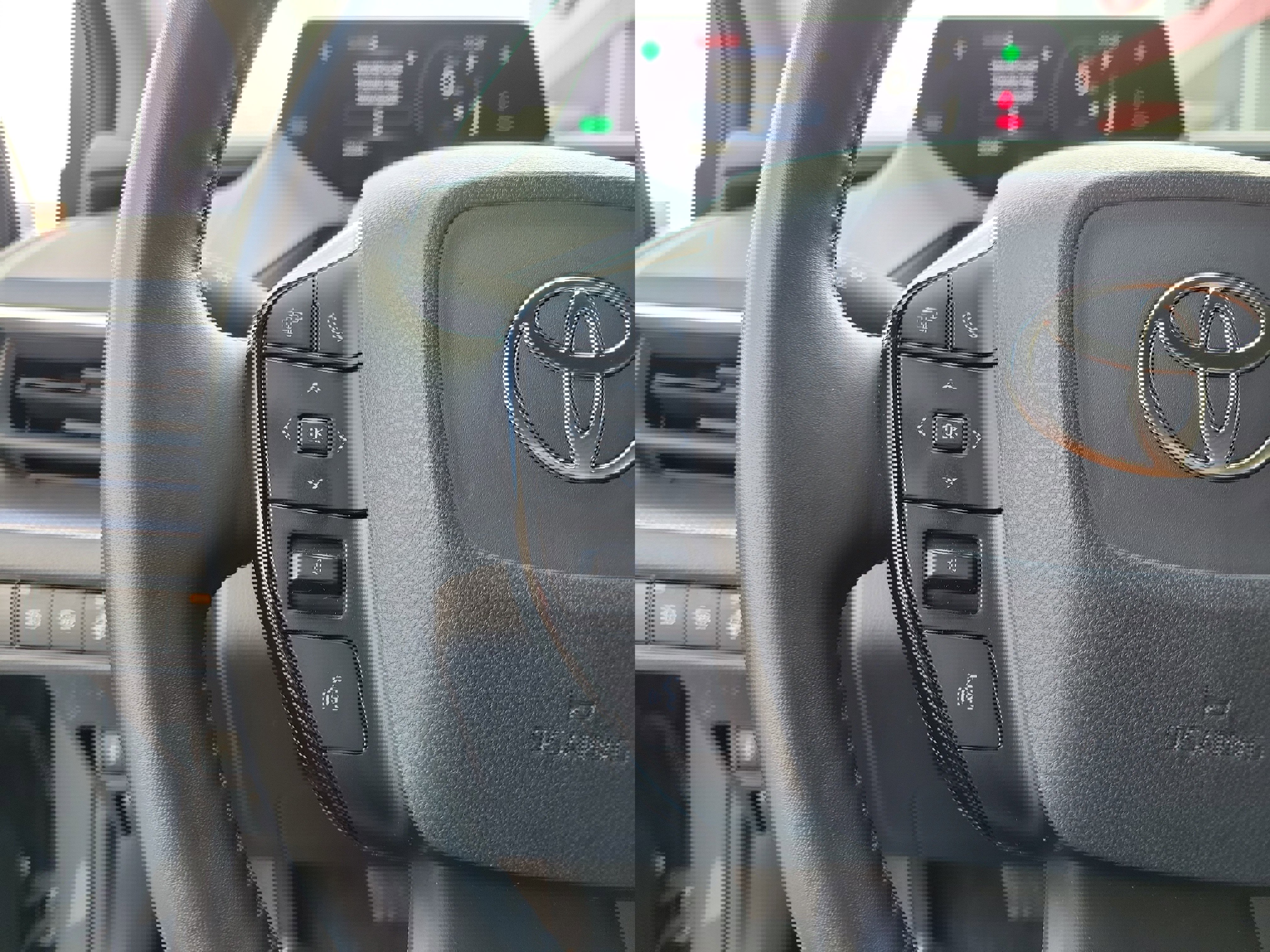 Used 2024 Toyota Prius XLE image 23